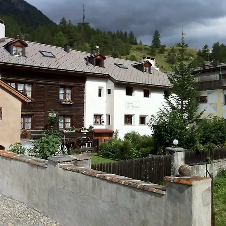 Chasa-veglia Maison d'hôtes